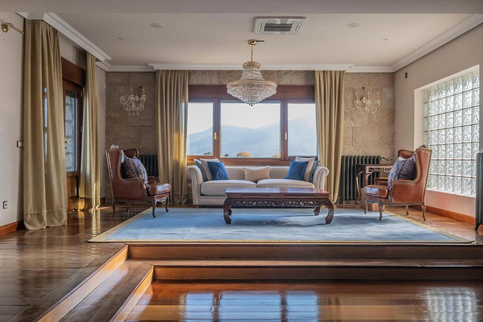 Mansion Con Jacuzzi A 40 Grados, Gran Piscina Y Padel Villa El Tiemblo Eksteriør bilde